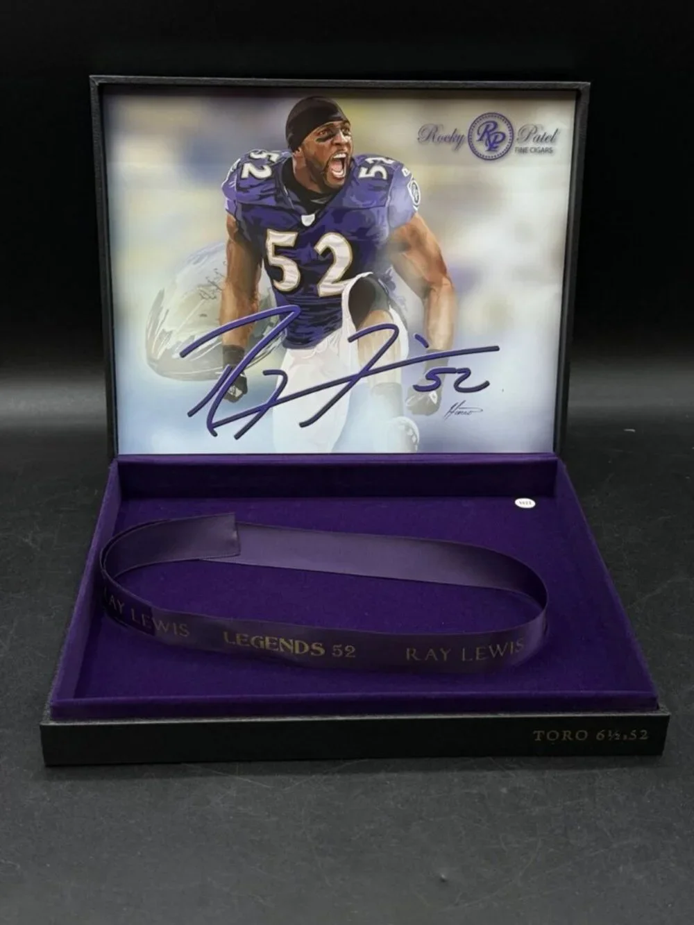 Rocky Patel Ray Lewis Legends 52 Signed Cigar Box & Blue Ribbon EMPTY